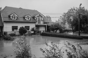 Mitigating Risk with Comprehensive Real Estate Insurance