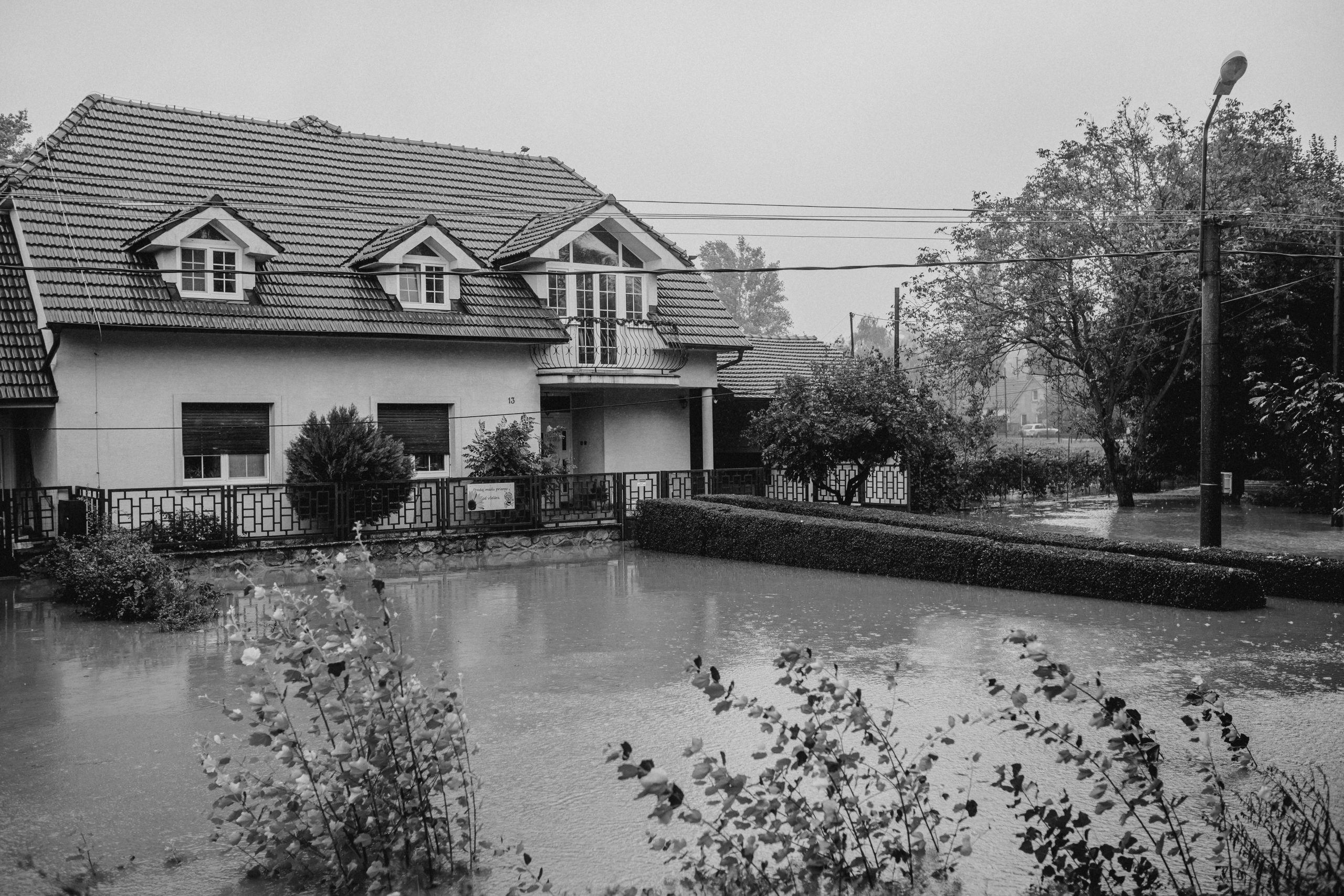 Mitigating Risk with Comprehensive Real Estate Insurance