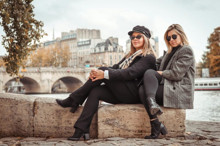 Accessories That Transform an Outfit in Seconds