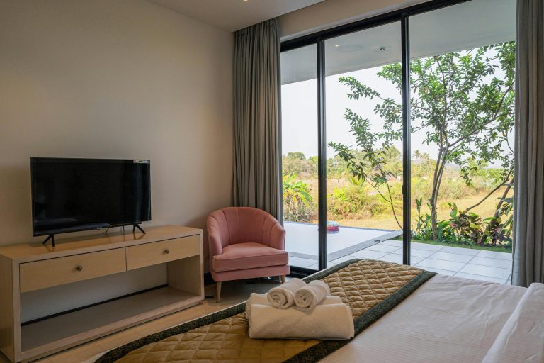 Inside the World of Hypercars and Ultimate Speed