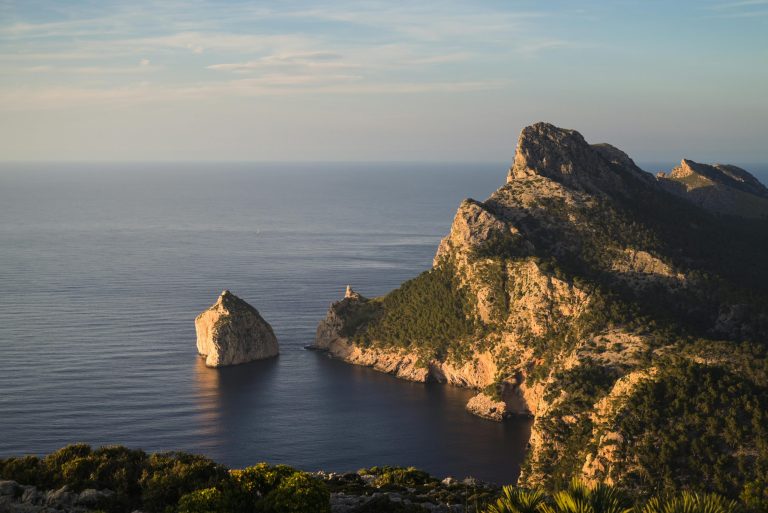 The Latest Trends in Adventure Vacation Packages