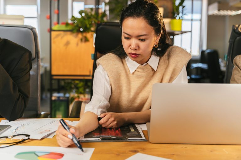 Office Productivity Measurement Tools Track Employee Output